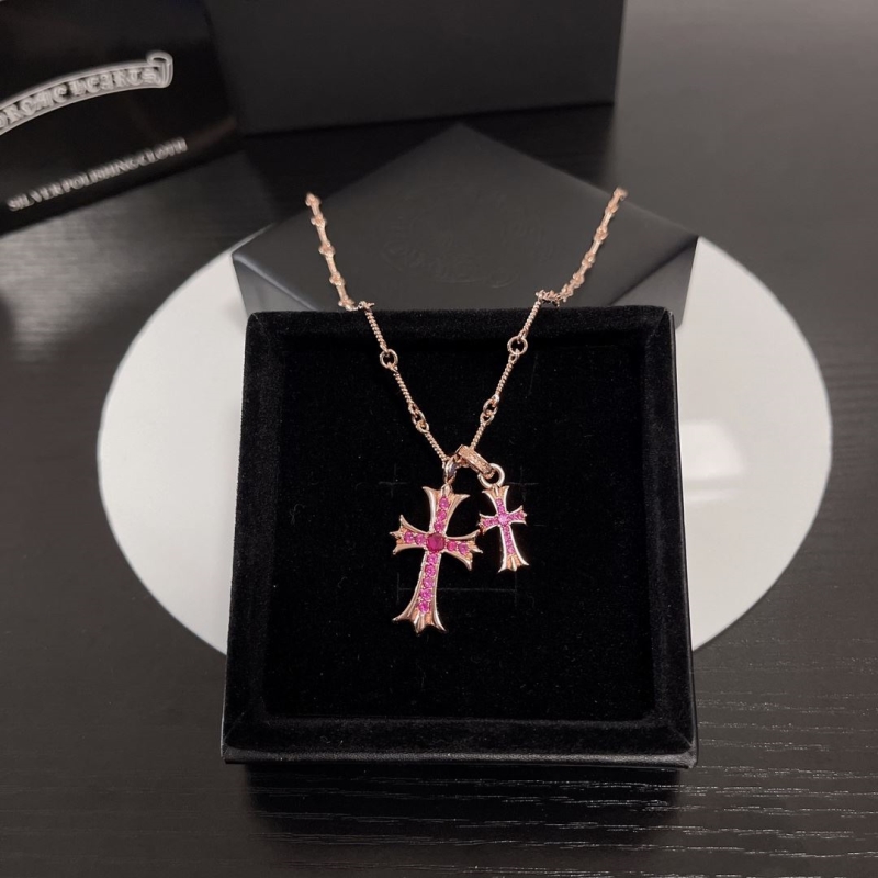 Ch**me He**ts necklaces
